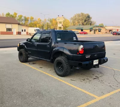 FORD EXPLORER SPORT TRAC 2001-2005 with CLASSIC REAR Weld It Yourself STANDARD installed