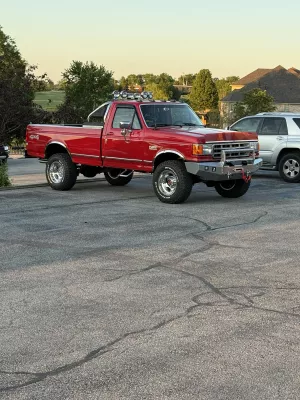 FORD F250-350 1987-1991 with CLASSIC FRONT Weld It Yourself Offroad installed