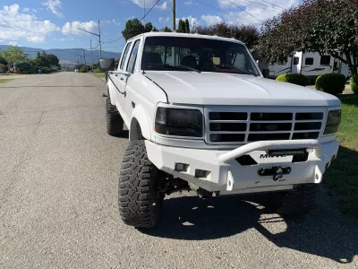 FORD F250-350 1992-1998 with CLASSIC FRONT Weld It Yourself Offroad installed