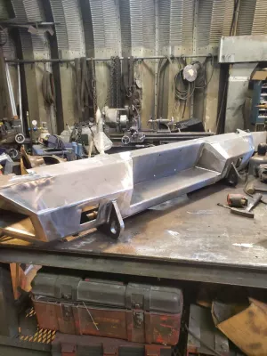 FORD F250-350 2005-2007 with CLASSIC REAR Weld It Yourself STANDARD installed