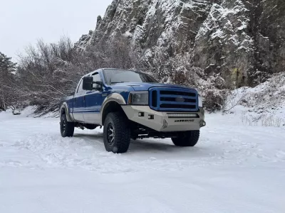 FORD F250-350 2005-2007 with CLASSIC FRONT W.I.Y.KIT STANDARD installed