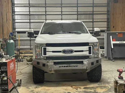 FORD F250-350 2017-2019 with CLASSIC FRONT W.I.Y.KIT STANDARD installed