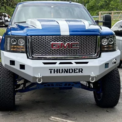 GMC 1500 2007.5-2013 with CLASSIC FRONT W.I.Y.KIT STANDARD installed