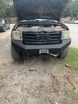 GMC 1500 2007.5-2013 with CLASSIC FRONT W.I.Y.KIT STANDARD installed