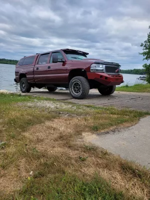 GMC 2500-3500HD 1999-2002 with CLASSIC FRONT W.I.Y.KIT STANDARD installed