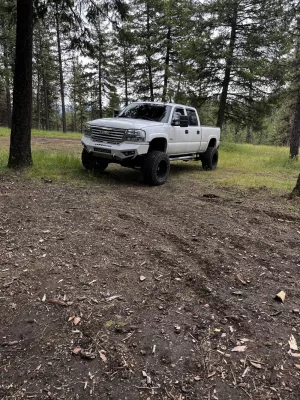 GMC 2500-3500HD 2003-2007 with PRECISION FRONT W.I.Y.KIT STANDARD installed