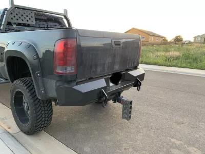 GMC 2500-3500HD 2007.5-2010 with CLASSIC REAR W.I.Y.KIT STANDARD installed