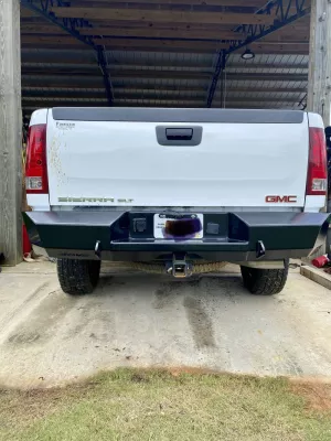 GMC 2500-3500HD 2007.5-2010 with CLASSIC REAR W.I.Y.KIT STANDARD installed