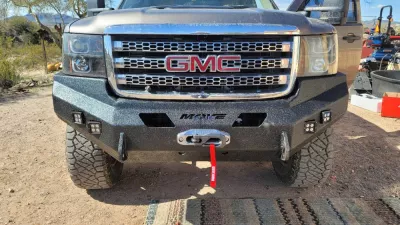 GMC 2500-3500HD 2011-2014 with CLASSIC FRONT W.I.Y.KIT OFFROAD installed