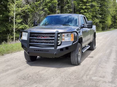 GMC 2500-3500HD 2011-2014 with CLASSIC FRONT W.I.Y.KIT STANDARD installed