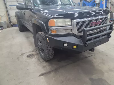 GMC 2500-3500HD 2003-2007 with CLASSIC FRONT Weld It Yourself STANDARD installed