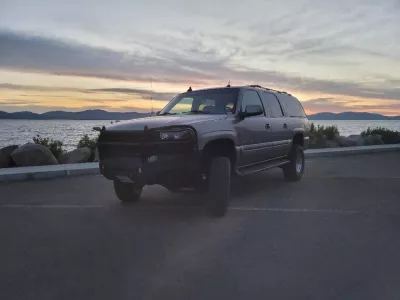 GMC YUKON 2000-2006 with CLASSIC FRONT W.I.Y.KIT STANDARD installed