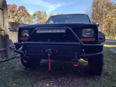 JEEP CHEROKEE 1997-2001 with EMBARK FRONT Weld It Yourself Offroad installed