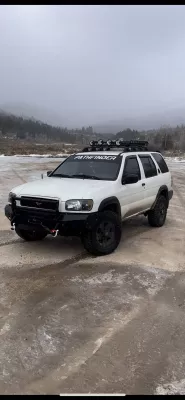 NISSAN PATHFINDER 1996-1999 with CLASSIC FRONT Weld It Yourself Offroad installed