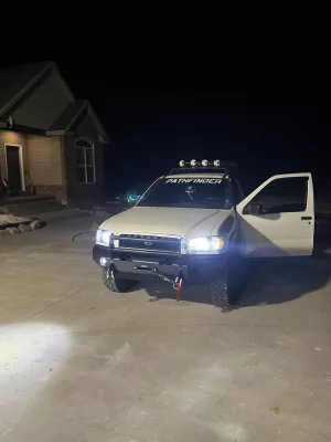 NISSAN PATHFINDER 1996-1999 with CLASSIC FRONT Weld It Yourself Offroad installed