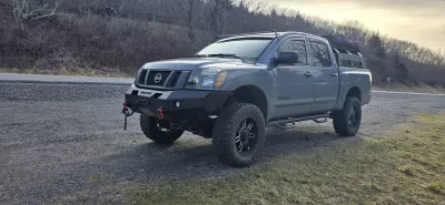 NISSAN TITAN 2003-2015 with CLASSIC FRONT Weld It Yourself Offroad installed