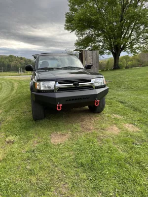 TOYOTA 4RUNNER 1999-2002 with CLASSIC FRONT Weld It Yourself STANDARD installed
