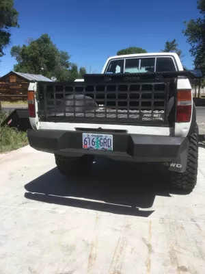TOYOTA PICKUP 1989-1995 with CLASSIC REAR Weld It Yourself STANDARD installed