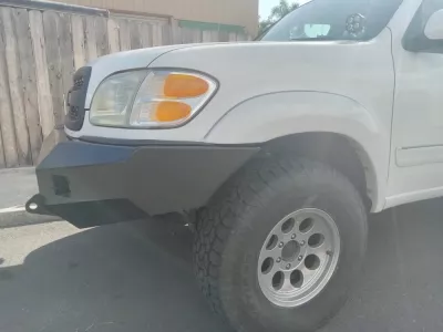 TOYOTA SEQUOIA 2001-2004 with CLASSIC FRONT W.I.Y.KIT STANDARD installed