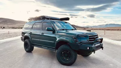 TOYOTA SEQUOIA 2001-2004 with CLASSIC FRONT W.I.Y.KIT STANDARD installed