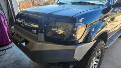 TOYOTA SEQUOIA 2005-2007 with CLASSIC FRONT W.I.Y.KIT OFFROAD installed