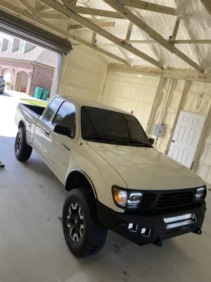 TOYOTA TACOMA 1995-2004 with CLASSIC FRONT Weld It Yourself STANDARD installed