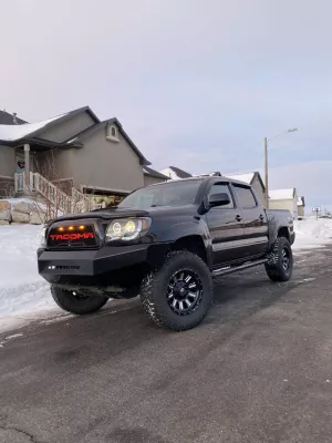 TOYOTA TACOMA 2005-2011 with CLASSIC FRONT W.I.Y.KIT STANDARD installed