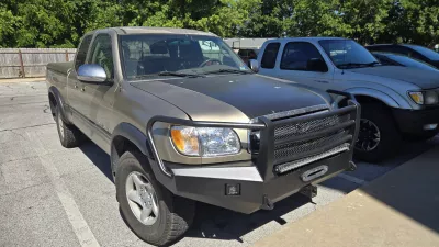 Toyota tundra 2000-2002 [access cab] with a classic front weld it yourself bumper kit